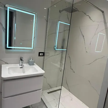 Mia 203 Apartament *